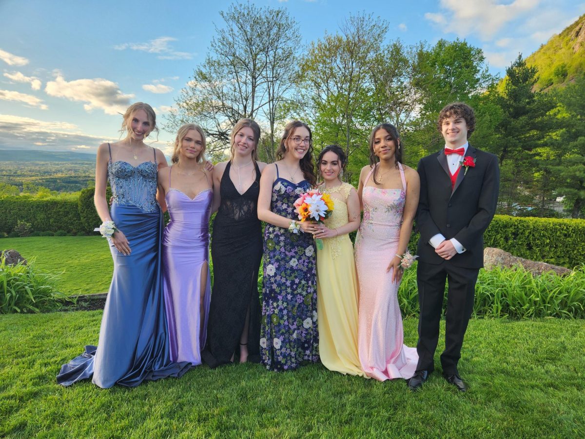 From left to right: Laylah Debian, Gabby Bulatewicz, Kaleigh Schneider, Abby McNulty, Sevda Shakirova, Mia Francis, and Aaron Walder